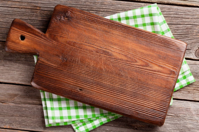 planche à découper en bois