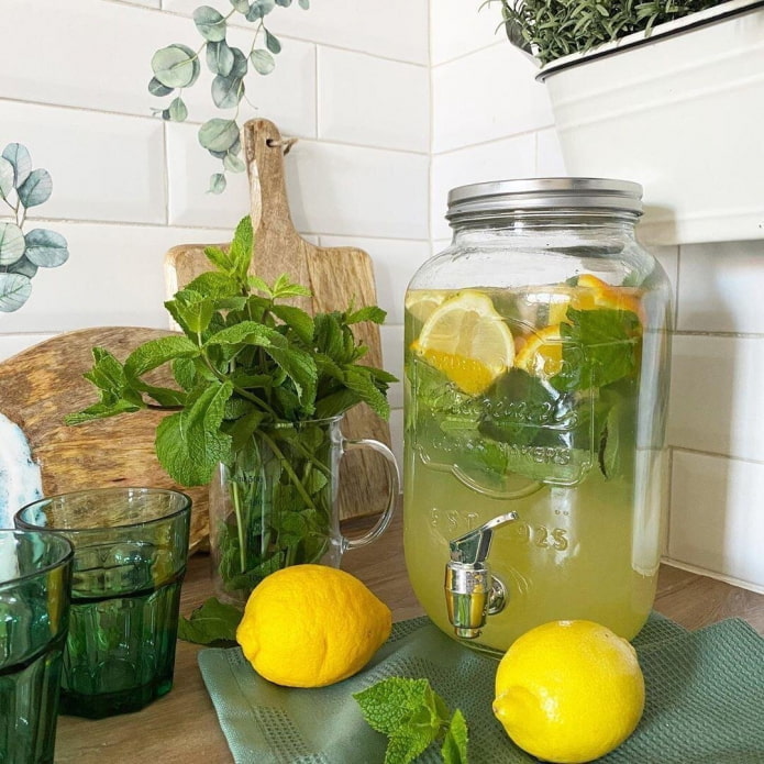 Citrons, menthe, limonade