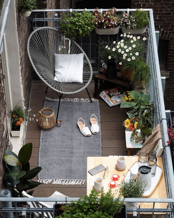 décoration d'un balcon ouvert