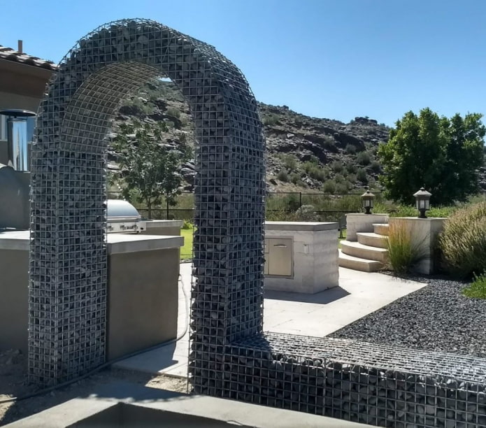 arc de gabions