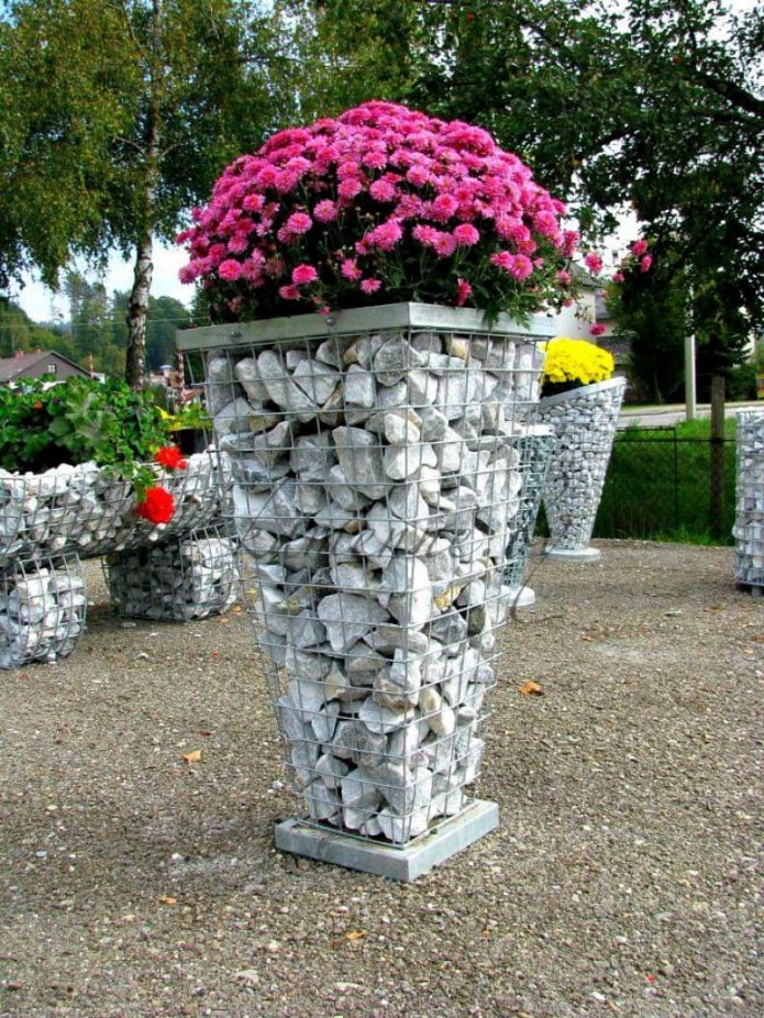 parterre de gabions