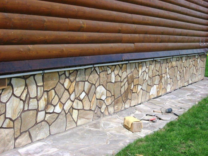 sous-sol d'une maison en pierre naturelle