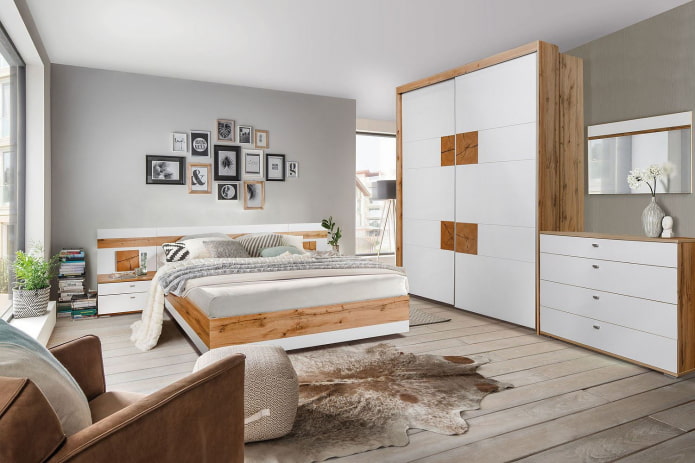 ensemble de chambre à coucher en bois avec brillant blanc