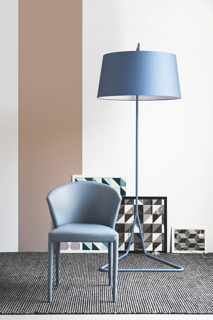 lampadaire bleu