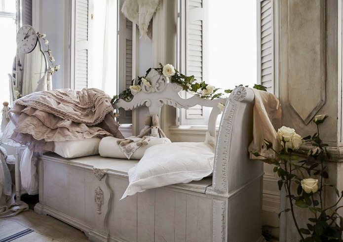 banc shabby chic