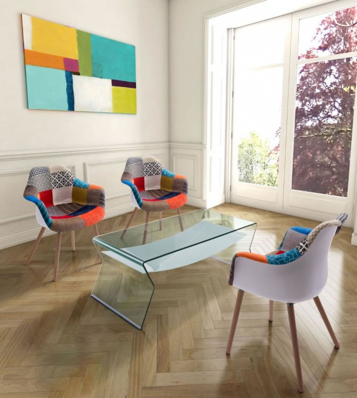 fauteuil patchwork à l'intérieur