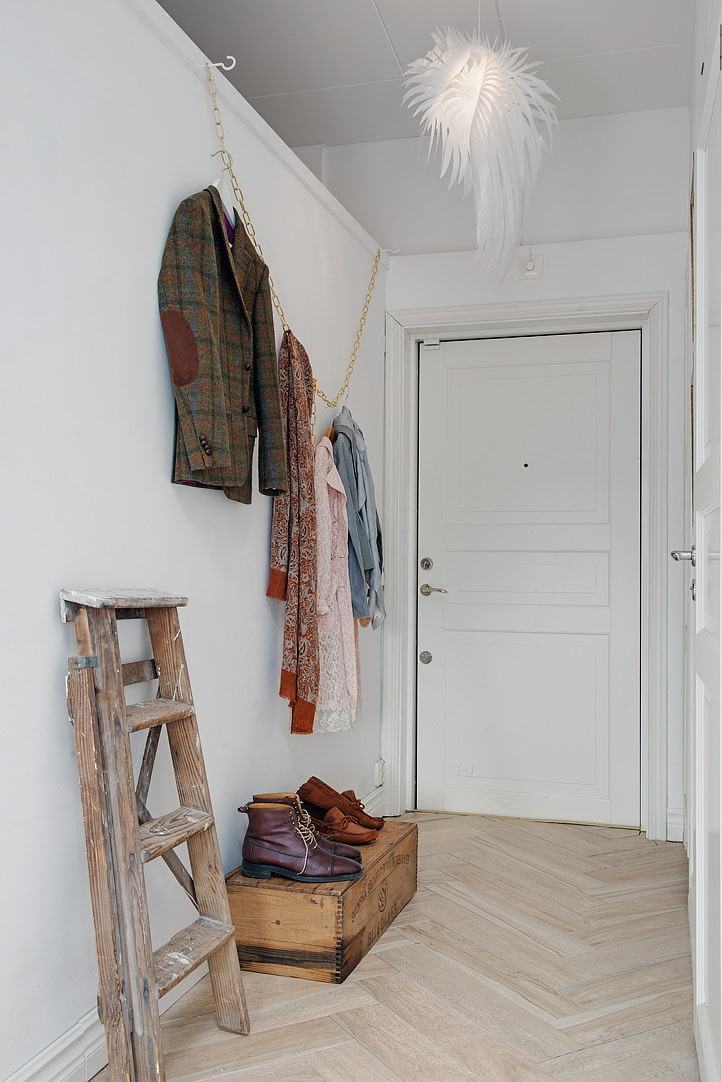 couloir dans un appartement de type mansardé