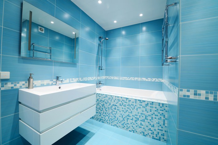 conception de salle de bain bleue dans un style moderne