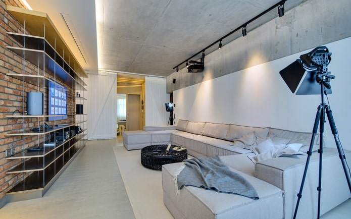 Plafond de style loft: types, couleur, options de décoration, éclairage, exemples à l'intérieur