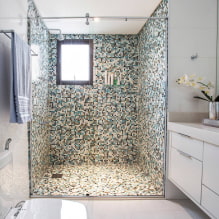 Salle de douche en carrelage: types, options de pose des carreaux, design, couleur, photo à l'intérieur de la salle de bain-3