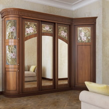 Armoire d'angle dans le salon: types, formes, couleurs, options de remplissage, exemples d'armoires coulissantes dans le hall-0