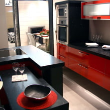 Cuisine rouge et noire : combinaisons, choix de style, mobilier, papier peint et rideaux-5