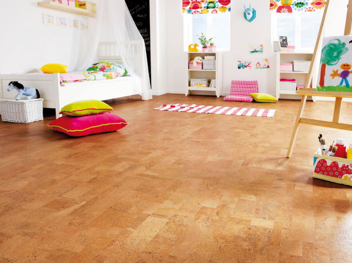 Paano gamitin ang cork flooring sa iyong interior?