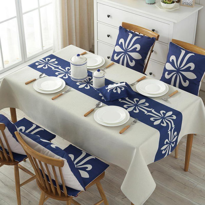 Comment choisir une nappe pour votre table ?