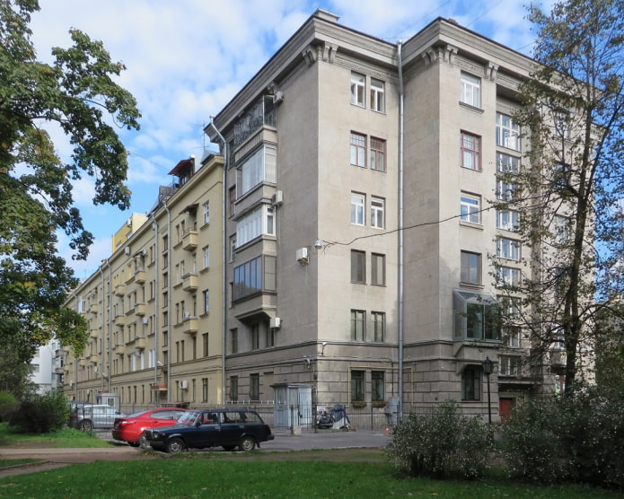 Caractéristiques des maisons staliniennes